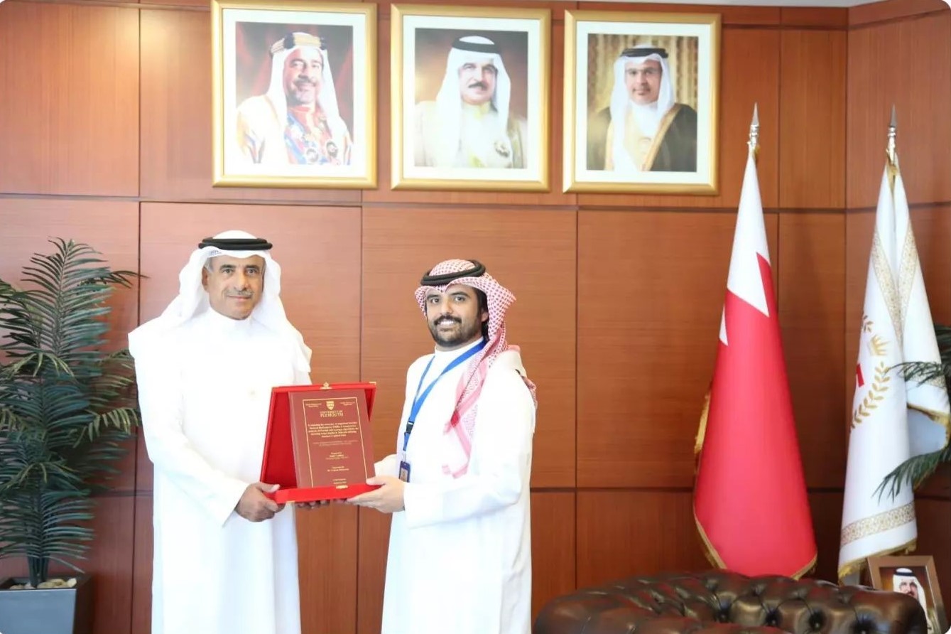 Head of SLRB Honors Bader Lahdan for His Master's Degree