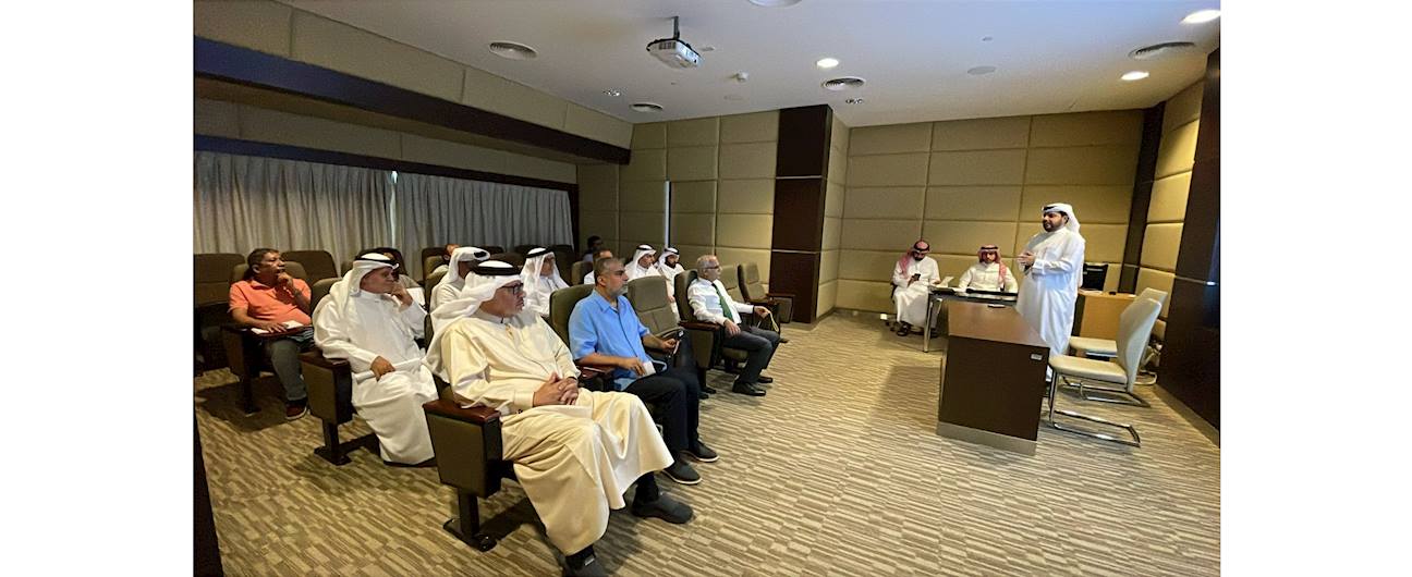 جهاز المساحة والتسجيل العقاري ينظم ورشة عمل للمكاتب المساحية حول مشاريع التطوير والتحول الرقمي في إدارة المسح العقاري